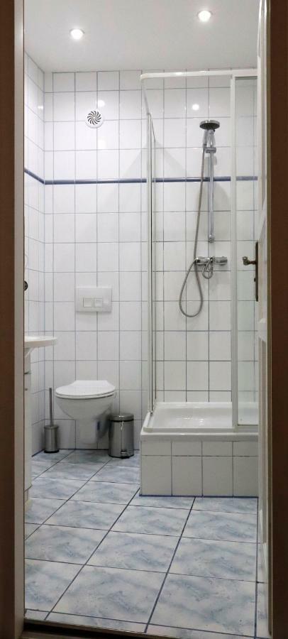 Ferienwohnung Zum Rotem Karpfen แอร์ฟวร์ท ภายนอก รูปภาพ