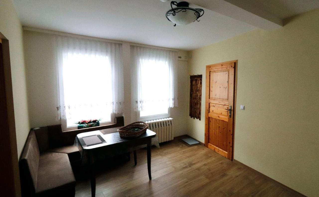 Ferienwohnung Zum Rotem Karpfen แอร์ฟวร์ท ภายนอก รูปภาพ